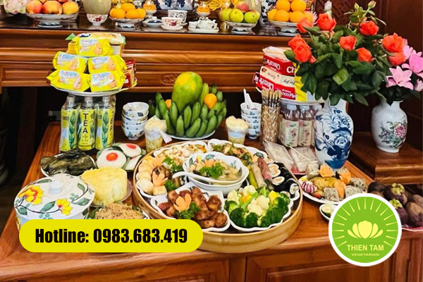 Cách chuẩn bị mâm cỗ chay Rằm tháng 7 đúng nghi lễ, đẹp mắt