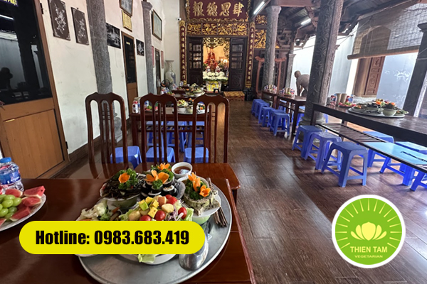 Đặt cỗ chay cho chùa – Gọn gàng, thanh tịnh, đủ lễ