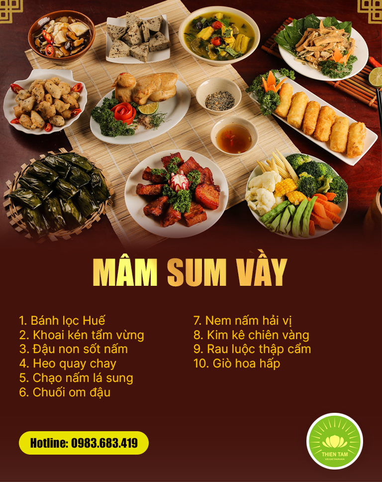 Mâm cơm chay Sum Vầy với các món chiên, hấp, cuốn đa dạng, đậm chất truyền thống