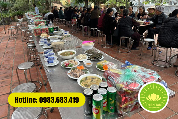 Tiệc chay tổ chức tại chùa – không gian thanh tịnh, mâm cỗ chay đủ món