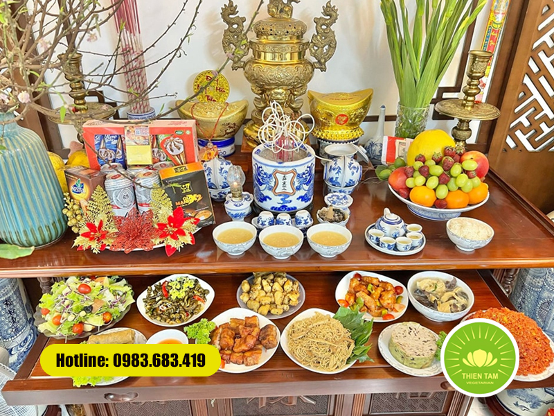 Mâm cỗ chay cúng rằm tháng 7 với đầy đủ 8 món thanh đạm, trang trí đẹp mắt