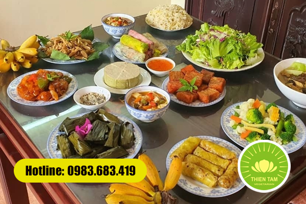 Các món ăn chay truyền thống trong mâm cúng ông Công ông Táo mang hương vị thanh tịnh và tròn vị.